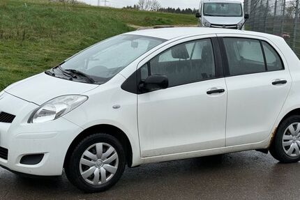 Toyota Yaris 208.000 km 2.250 &euro; Dotternhausen 72359