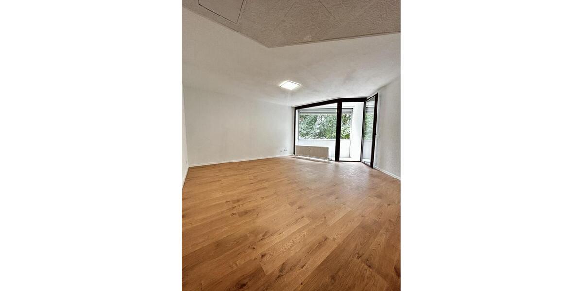 Erdgeschoßwohnung Homburg - 3 Zimmer, 125 m&sup2;, 700&euro; | Angebot:26577060
