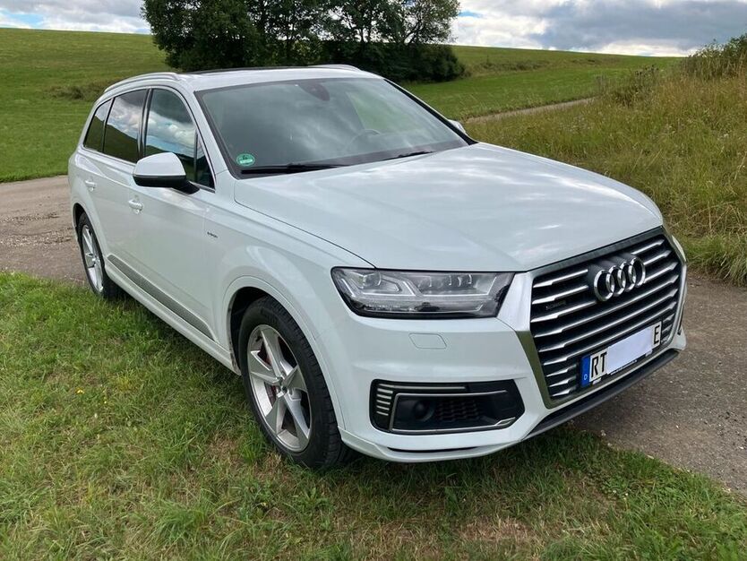 Q7