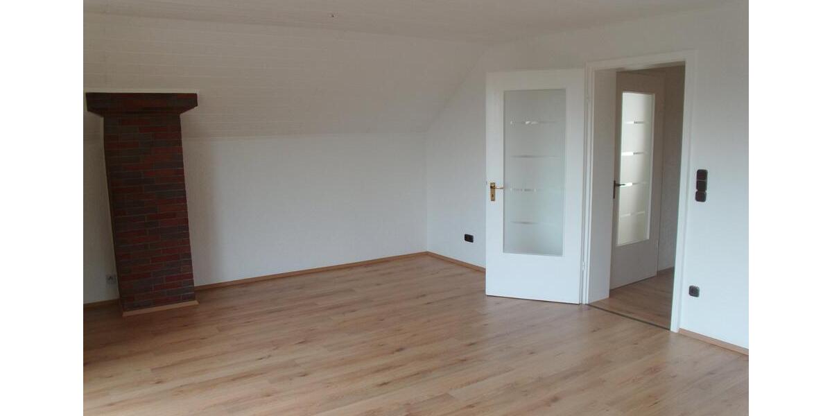Etagenwohnung Burgsinn - 3.5 Zimmer, 93 m&sup2;, 230.000&euro; | Angebot:26312215