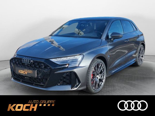 Audi RS3 2.000 km 75.290 &euro; Insingen 91610