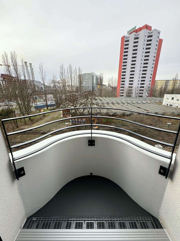 Wohnung zum Mieten in Berlin 645 € 22.59 m²