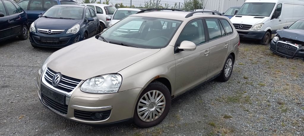 VW Golf 244.000 km 999 &euro; Rottenburg 84056