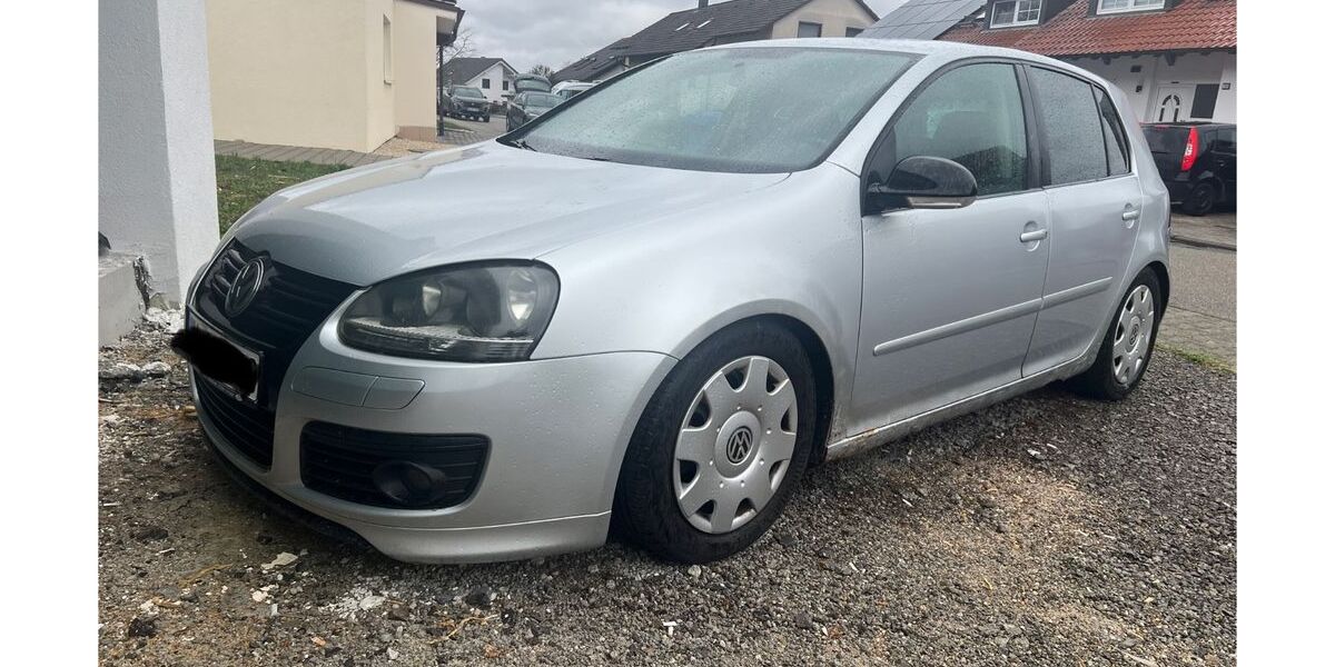 VW Golf 293.000 km 2.690 &euro; Kirchardt 74912