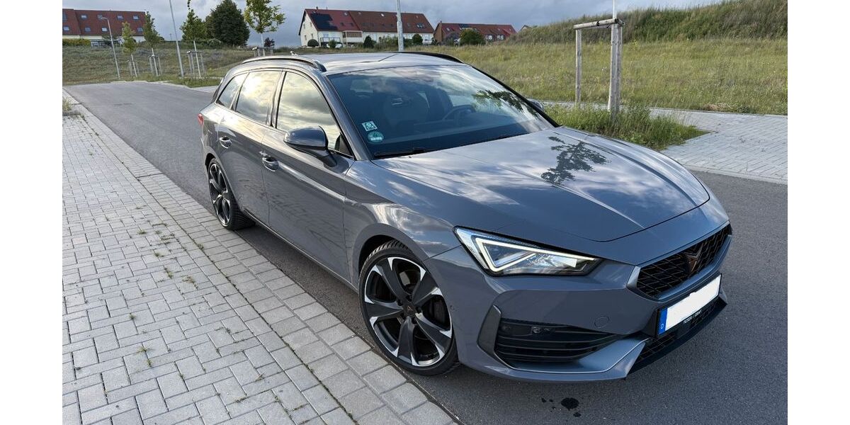 Cupra Leon 43.959 km 32.299 &euro; Neubrandenburg 17033