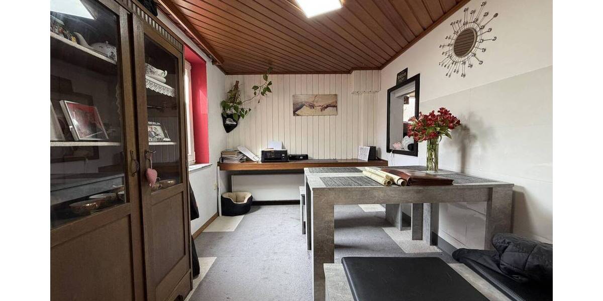 Einfamilienhaus Northeim - 7 Zimmer, 146 m&sup2;, 259.000&euro; | Angebot:26379398