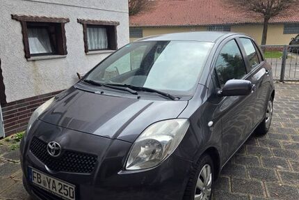 Toyota Yaris 166.000 km 4.200 &euro; Büdingen 63654