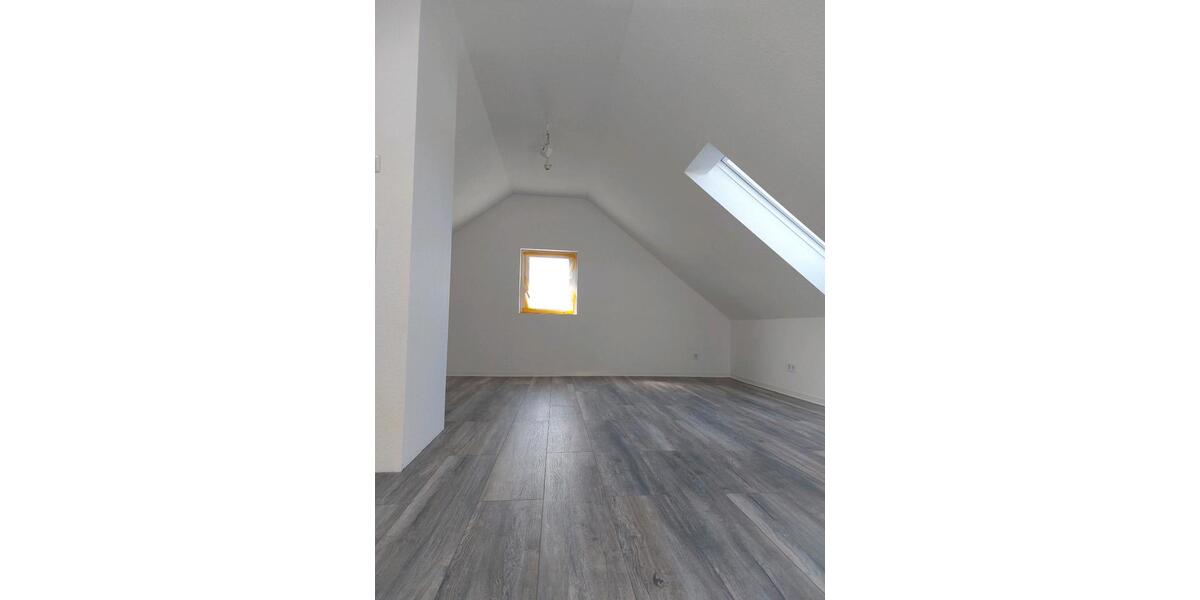 Reihenhaus Greiz - 4 Zimmer, 118 m&sup2;, 890&euro; | Angebot:25979044