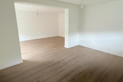 Einfamilienhaus in ruhiger und zentraler Lage von Adendorf! zimmer