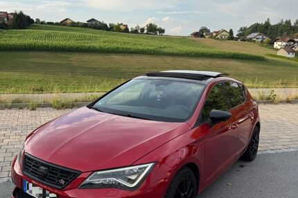 Seat Leon 141.000 km 12.000 &euro; Passau 94034
