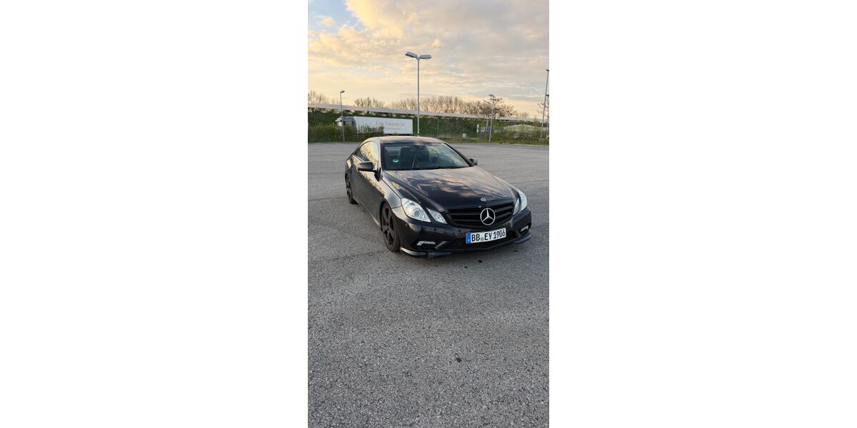 Mercedes-Benz E 220 218.000 km 10.999 &euro; Gärtringen 71116