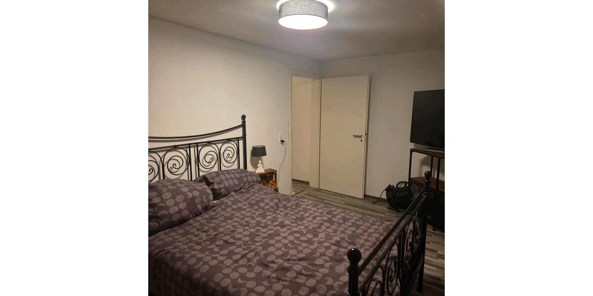 Einfamilienhaus mit Stellplatz und Garten 5 zimmer