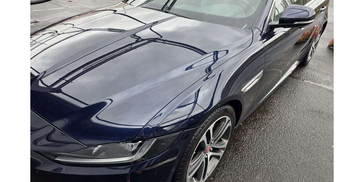 Jaguar XE 140.000 km 18.499 &euro; Würzburg 97084