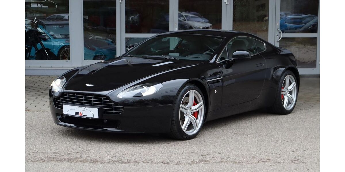 Aston Martin V8 Vantage 34.000 km 76.900 &euro; Pentling bei Regensburg 93080