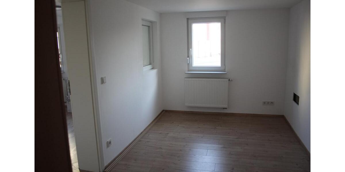 Bauernhaus, Landhaus Ginsheim-Gustavsburg Gustavsburg - 5.5 Zimmer, 137 m&sup2;, 1.800&euro; | Angebot:24650011