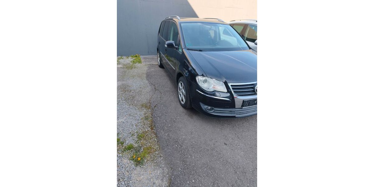 VW Touran 306.000 km 2.909 &euro; Dielheim 69234