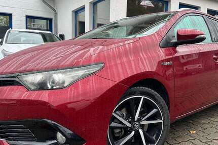 Toyota Auris 65.000 km 15.949 € Gummersbach 51645