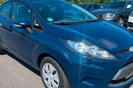 Ford Fiesta 232.826 km 2.490 &euro; Wildau 15745