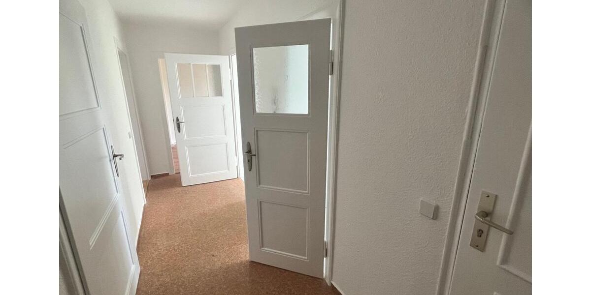 Etagenwohnung Görlitz - 3 Zimmer, 70 m&sup2;, 425&euro; | Angebot:26149049
