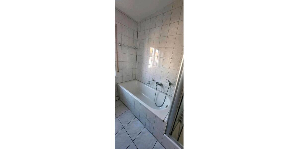 Etagenwohnung Bietigheim-Bissingen Bissingen - 3.5 Zimmer, 73 m&sup2;, 1.640&euro; | Angebot:26409978