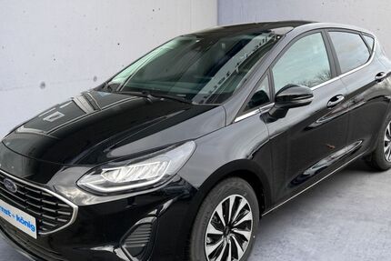 Ford Fiesta 21.000 km 17.990 € Singen 78224