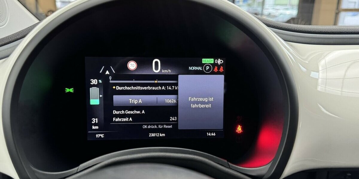 Fiat 500e Action CarPlay Android Automatik 1.Hand 23.004 km 13.120 &euro; Lich 35423