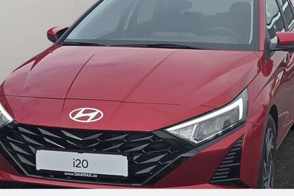 Hyundai i20 28.229 km 15.590 &euro; Recklinghausen 45657