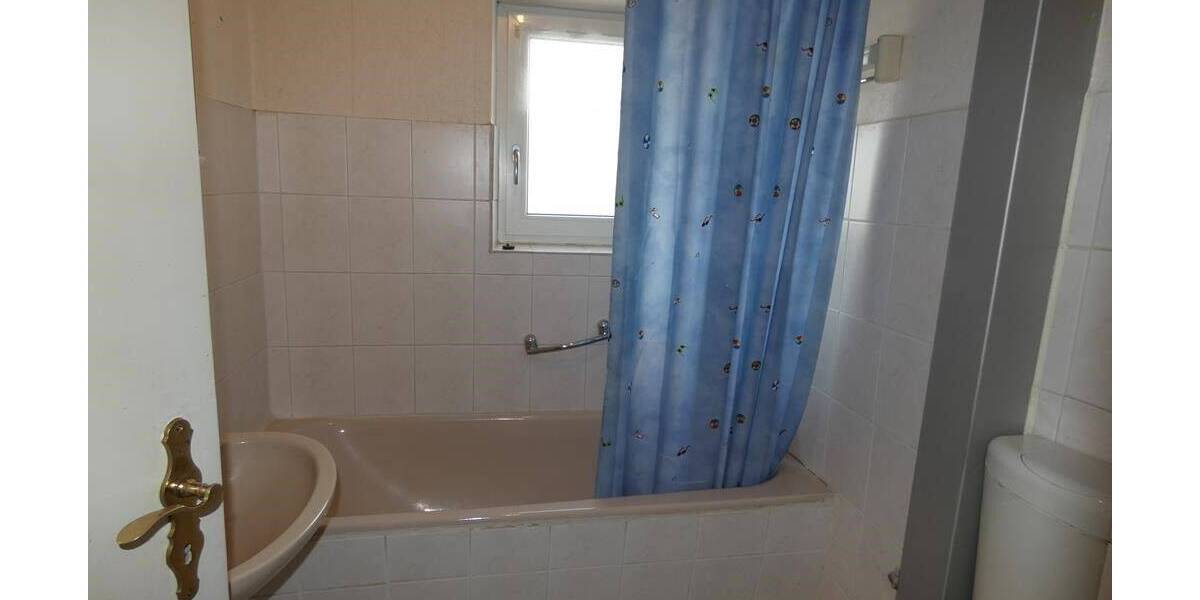 Doppelhaushälfte Vohenstrauß - 5 Zimmer, 102 m&sup2;, 145.000&euro; | Angebot:26912697