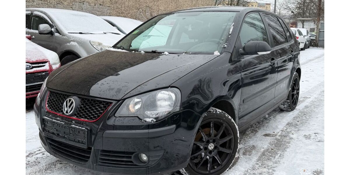 VW Polo 117.000 km 2.450 &euro; Berlin 10245