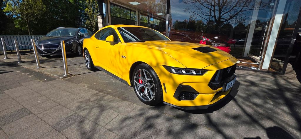 Ford Mustang 7.983 km 52.990 &euro; Gronau 48599