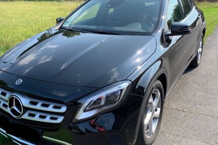 Mercedes-Benz GLA 180 22.800 km 22.950 &euro; Nettetal 41334
