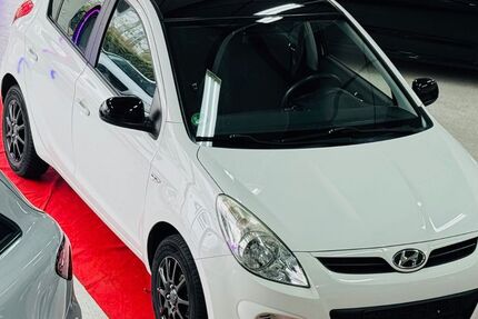 Hyundai i20 81.950 km 5.450 &euro; Bad Essen 49152