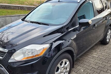 Ford Kuga 154.084 km 4.500 &euro; Hohenau 94545