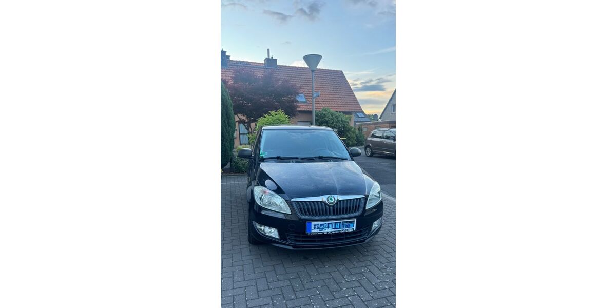 Skoda Fabia 74.000 km 5.500 &euro; Kamen 59174