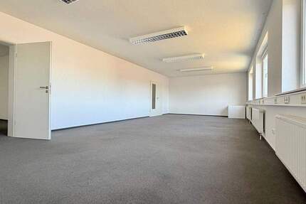 Gewerbeobjekt Neuenkirchen Hertel - 4 Zimmer, 180 m&sup2;, 1.440&euro; | Angebot:25692158