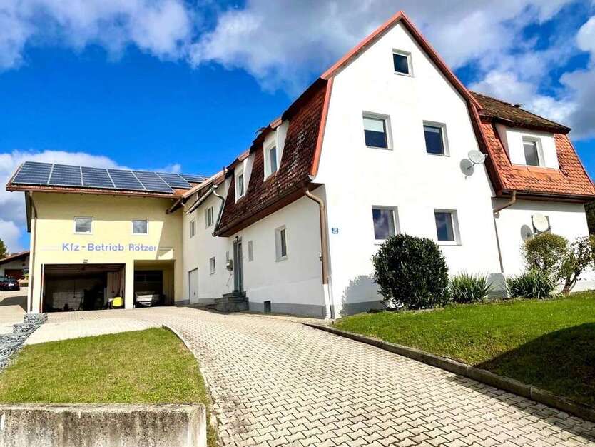 Haus zum Kaufen in Grafenau 499.000 € 175 m²