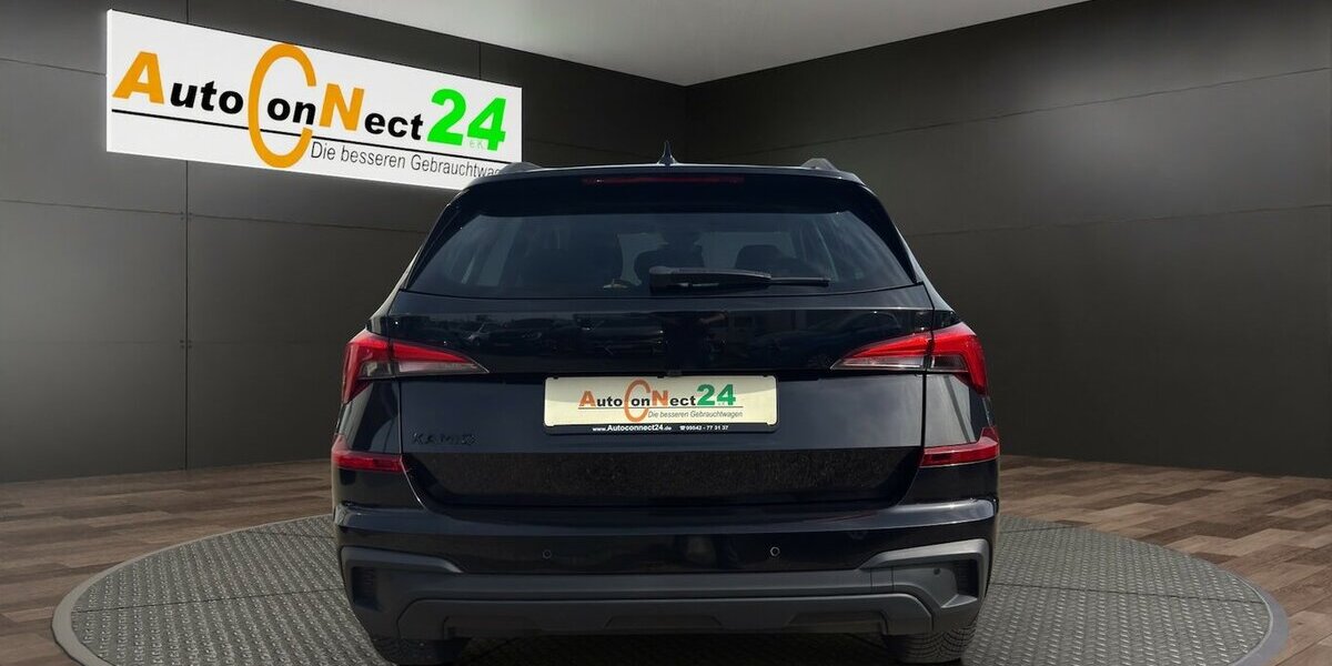 Skoda Kamiq 1.0 TSi Selection Black *Sitzhzg/Kamera/LED/ 11.195 km 21.490 &euro; Bamberg 96052