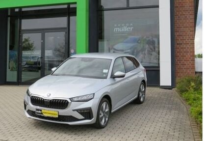 Skoda Scala 4.809 km 23.490 &euro; Zwickau 08056