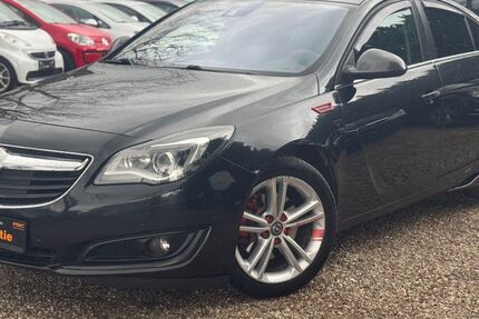 Opel Insignia 196.000 km 6.290 € Berlin 13127
