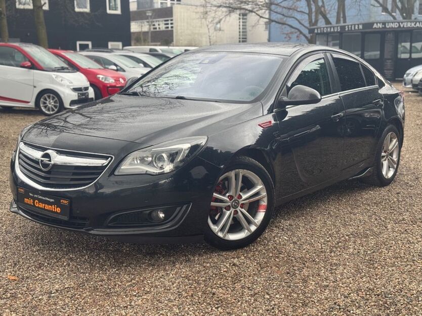 Opel Insignia 196.000 km 6.290 € Berlin 13127
