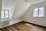 Dachgeschoßwohnung Lenggries - 5 Zimmer, 106 m&sup2;, 1.380&euro; | Angebot:26384431