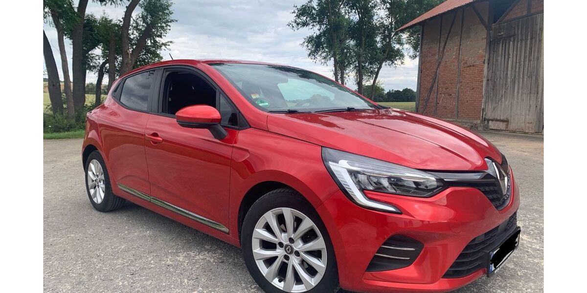 Renault Clio 73.050 km 10.490 &euro; Bilshausen 37434