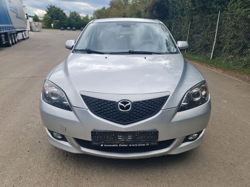 Mazda 3 243.000 km 1.700 € Kriegsfeld 67819