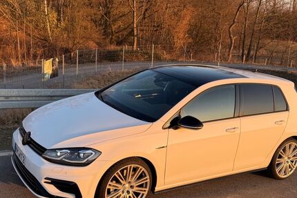 VW Golf 62.000 km 29.000 &euro; Pulsnitz 01896