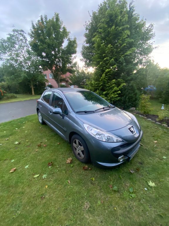 Peugeot 207 191.000 km 900 € Ribnitz Damgarten 18311