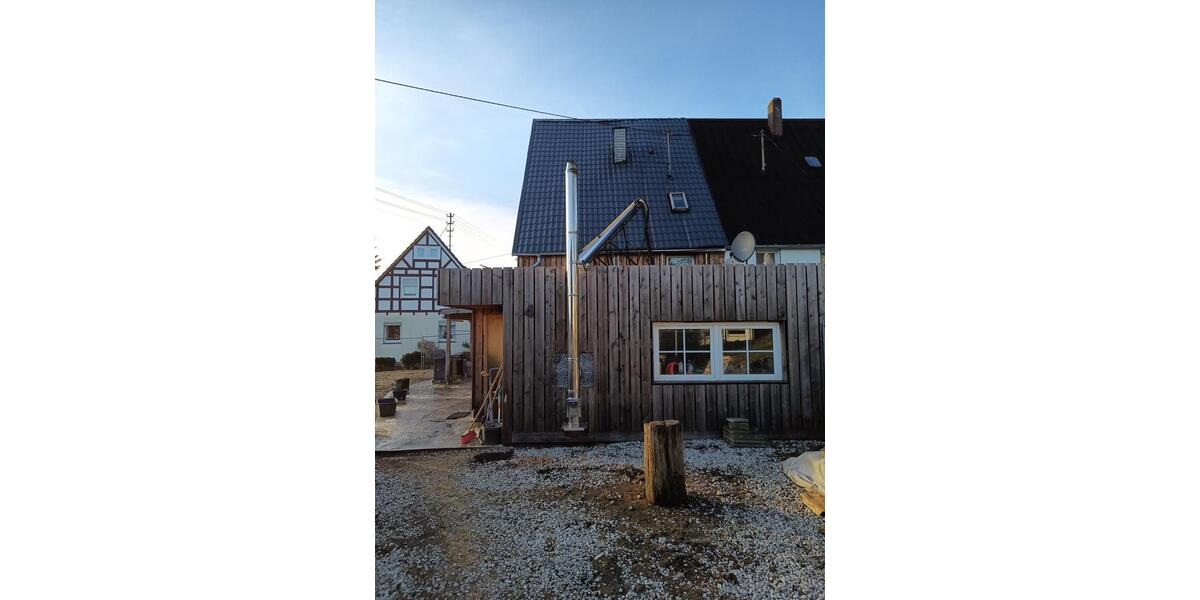 Doppelhaushälfte Hilchenbach - 7 Zimmer, 180 m&sup2;, 199.000&euro; | Angebot:26698965