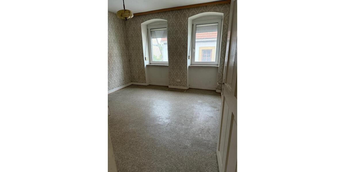 20 Dez. 14:00Uhr Besicht.- 9 Jahre Mietkauf zum selber renovieren 8 zimmer