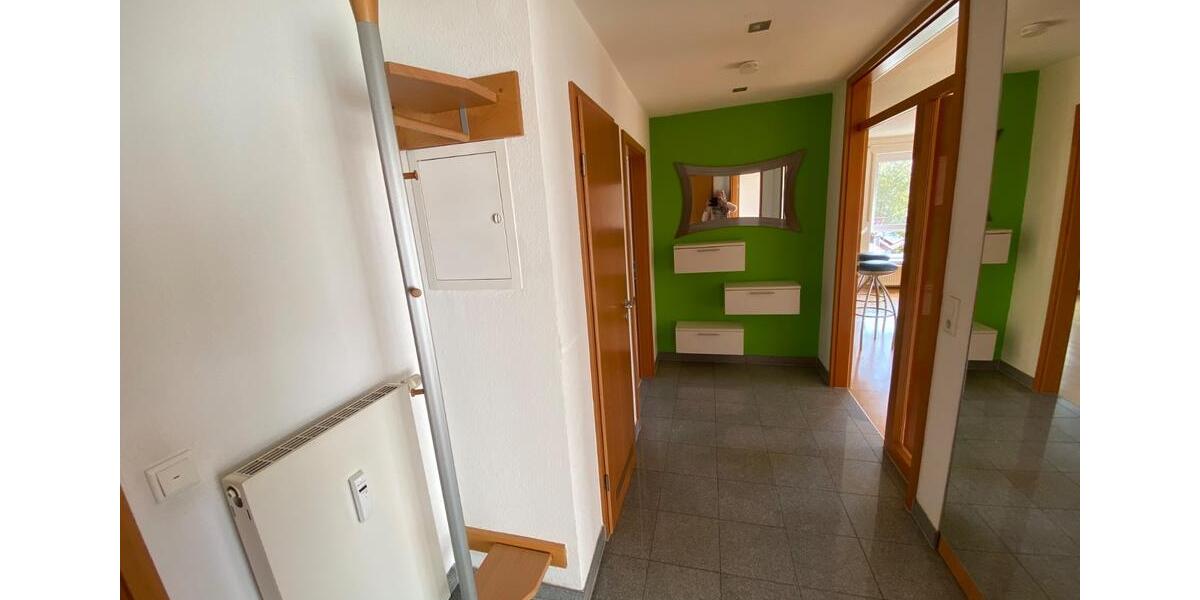 Dachgeschoßwohnung Leingarten - 3.5 Zimmer, 78 m&sup2;, 340.000&euro; | Angebot:27116786