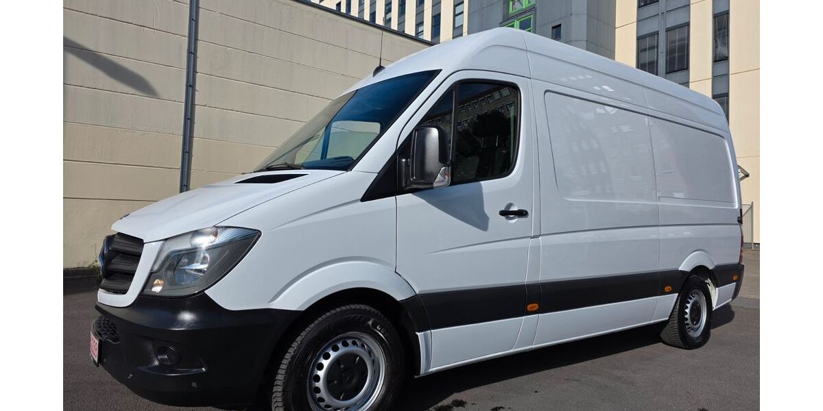 Mercedes-Benz Sprinter 228.029 km 11.290 &euro; Berlin 13055