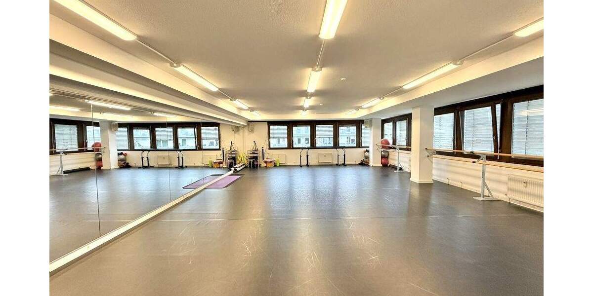 Gewerbeobjekt Unterschleißheim - 6 Zimmer, 195 m&sup2;, 620.000&euro; | Angebot:25703676